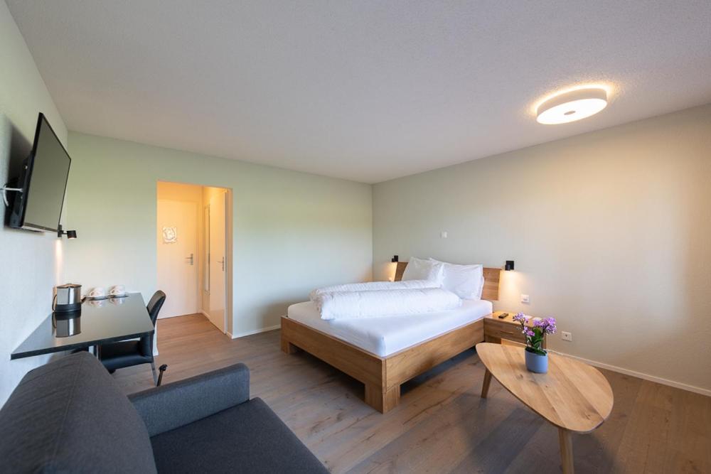 Noah Hotel Ruti  外观 照片