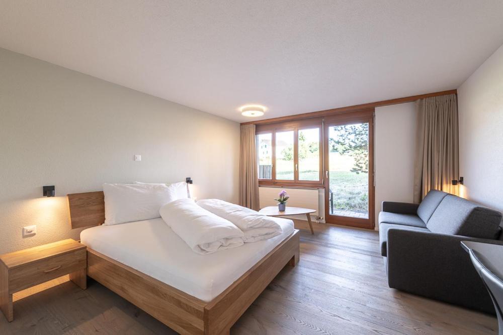 Noah Hotel Ruti  外观 照片